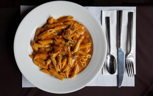 Toucheh-Meals-6